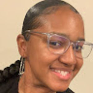 Meet your Posher, Onica